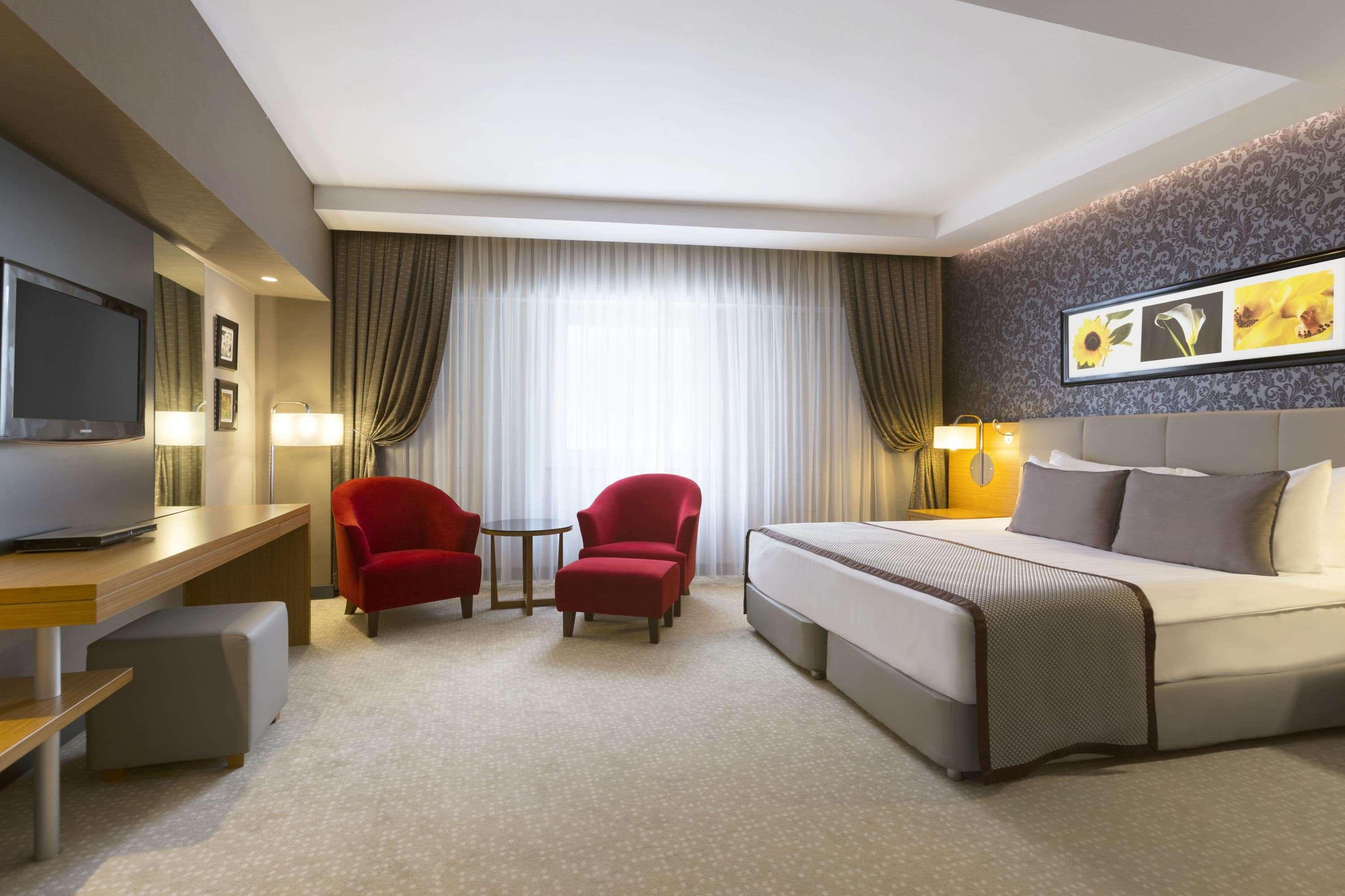 Отель Ramada Plaza By Wyndham Izmit Коджаэли Экстерьер фото A room at the hotel