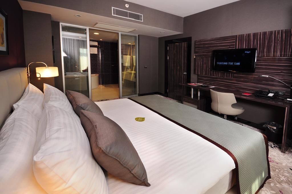 Отель Ramada Plaza By Wyndham Izmit Коджаэли Экстерьер фото Deluxe Room